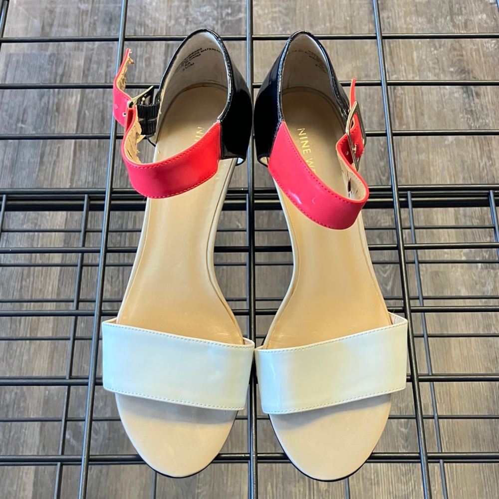 Nine West Black, Red, and Cream Sandals